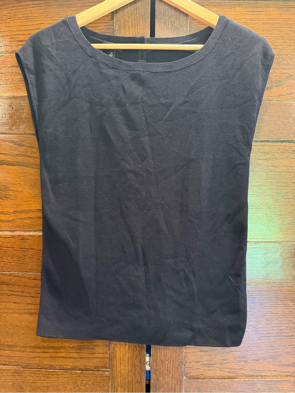 Talbots medium knit shell Black sweater capped sleeve tank top business casual